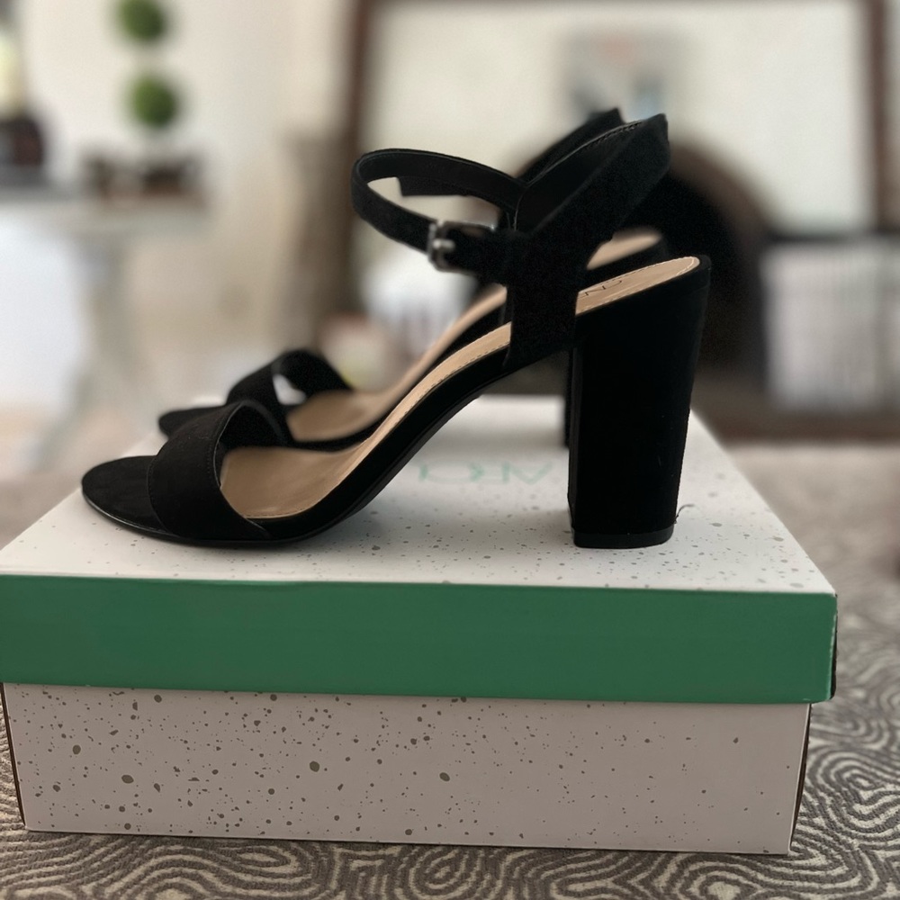 Black suede heels!